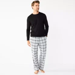 Men's Sonoma Goods For Life® Top & Flannel Pants Pajama Set